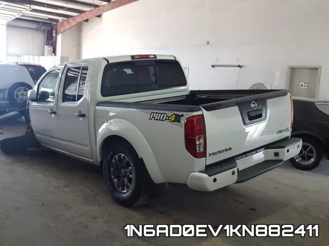 1N6AD0EV1KN882411 фото 4