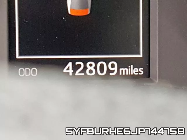 5YFBURHE6JP744758 фото 9