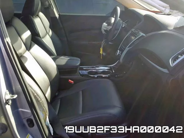 19UUB2F33HA000042 фото 6