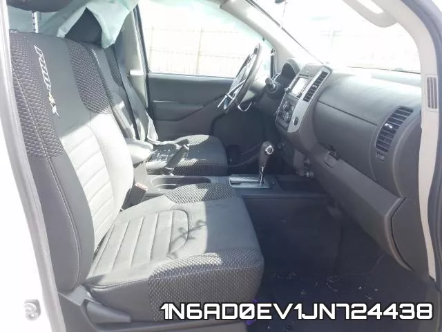 1N6AD0EV1JN724438 фото 6