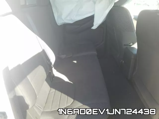 1N6AD0EV1JN724438 фото 7