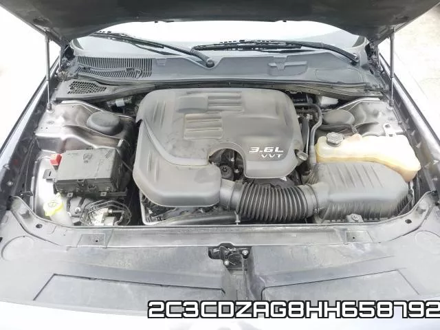 2C3CDZAG8HH658792 фото 8