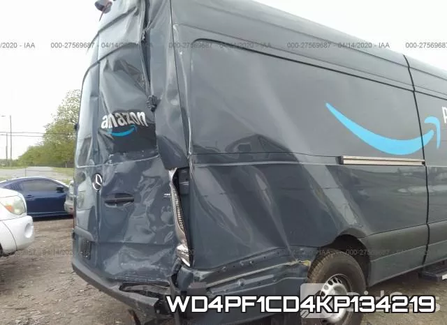 WD4PF1CD4KP134219 фото 7