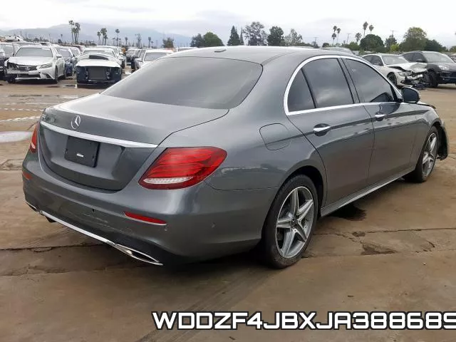WDDZF4JBXJA388689 фото 5