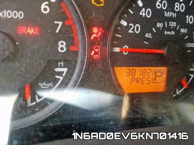 1N6AD0EV6KN701416 фото 9