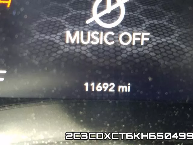 2C3CDXCT6KH650499 фото 9