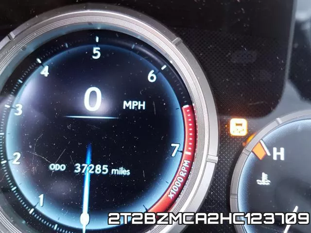 2T2BZMCA2HC123709 фото 9