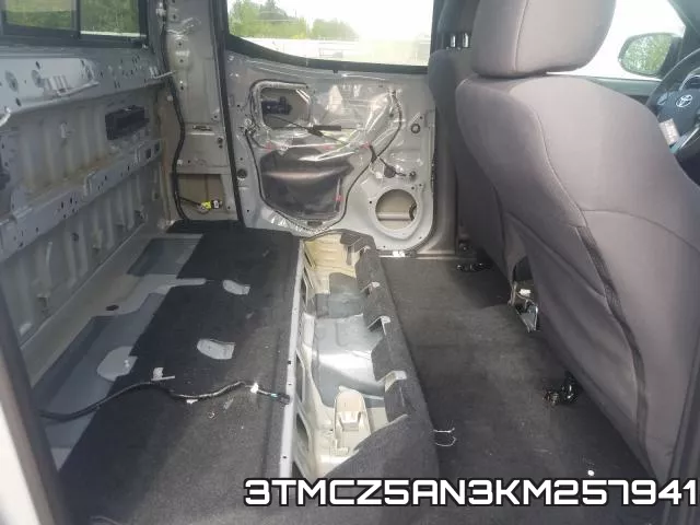 3TMCZ5AN3KM257941 фото 7