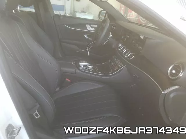 WDDZF4KB6JA374349 фото 6