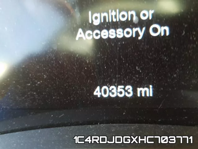 1C4RDJDGXHC703771 фото 9