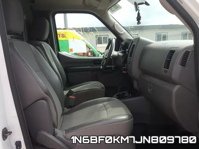 1N6BF0KM7JN809780 фото 6