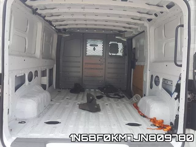 1N6BF0KM7JN809780 фото 7