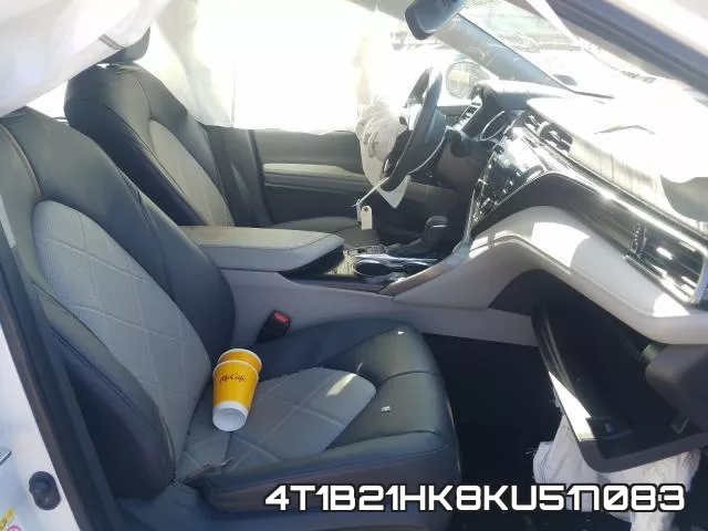 4T1B21HK8KU517083 фото 6