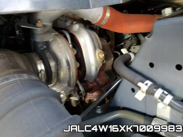 JALC4W16XK7009983 фото 8