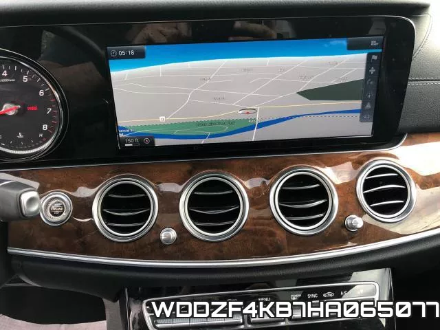 WDDZF4KB7HA065077 фото 8