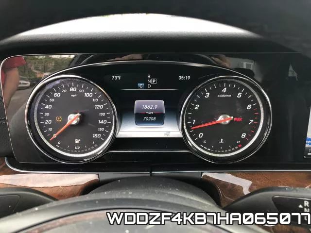 WDDZF4KB7HA065077 фото 10