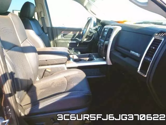 3C6UR5FJ6JG370622 фото 6