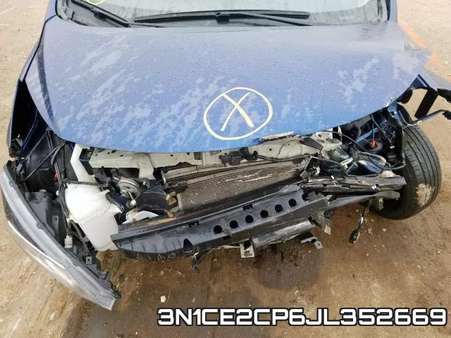 3N1CE2CP6JL352669 фото 8