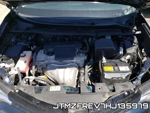 JTMZFREV7HJ135979 фото 8