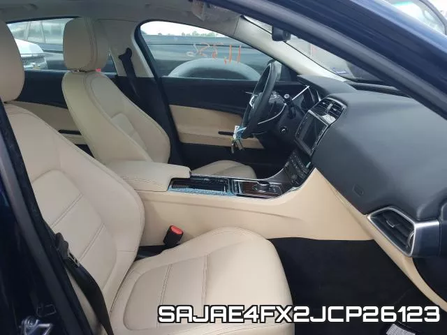 SAJAE4FX2JCP26123 фото 6