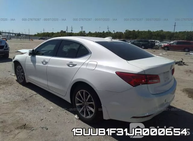 19UUB1F31JA000654 фото 4