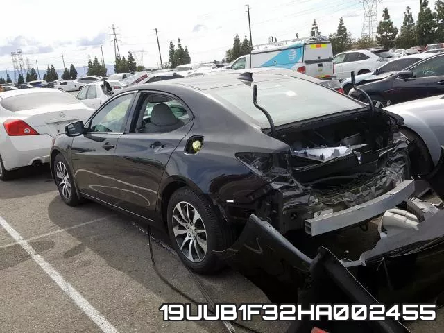 19UUB1F32HA002455 фото 4