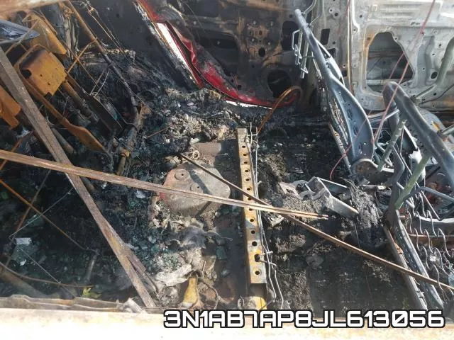 3N1AB7AP8JL613056 фото 7