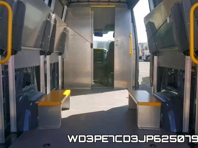 WD3PE7CD3JP625079 фото 10