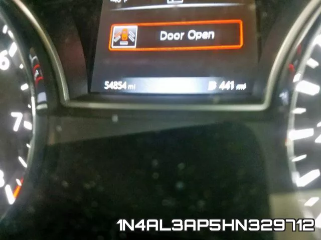 1N4AL3AP5HN329712 фото 9