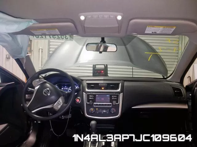 1N4AL3AP7JC109604 фото 10