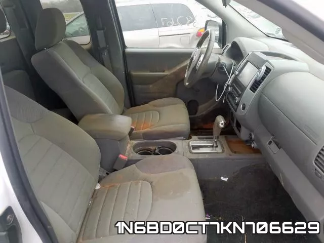 1N6BD0CT7KN706629 фото 6