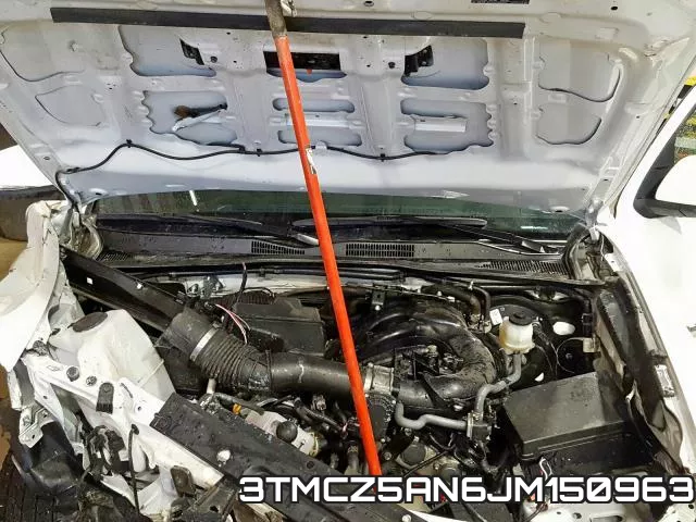 3TMCZ5AN6JM150963 фото 8