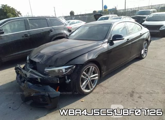 WBA4J5C51JBF07126 фото 3