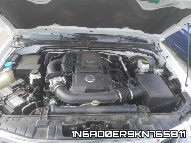 1N6AD0ER9KN765811 фото 8