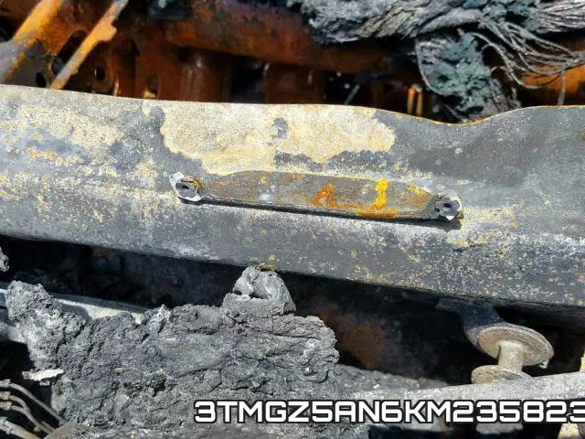 3TMGZ5AN6KM235823 фото 2
