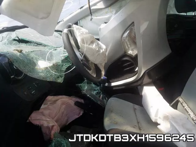 JTDKDTB3XH1596245 фото 6