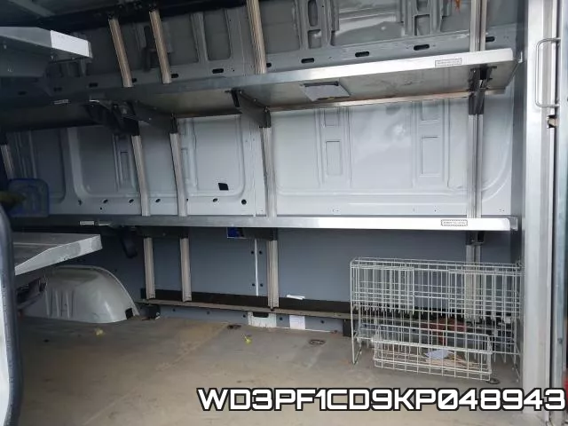 WD3PF1CD9KP048943 фото 7