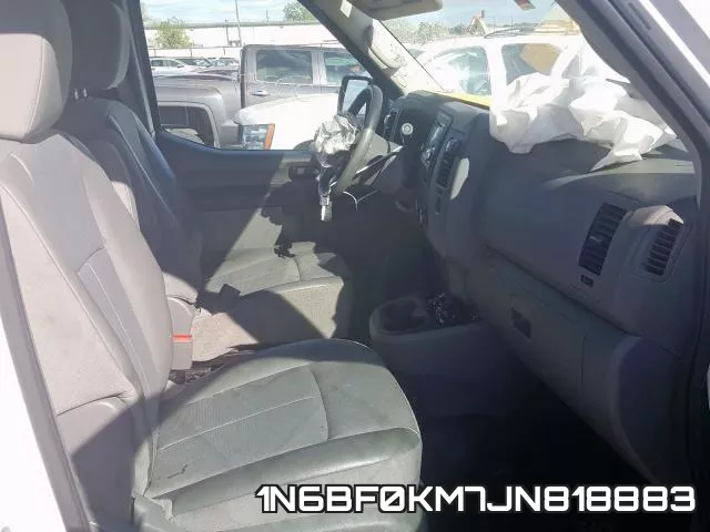 1N6BF0KM7JN818883 фото 6