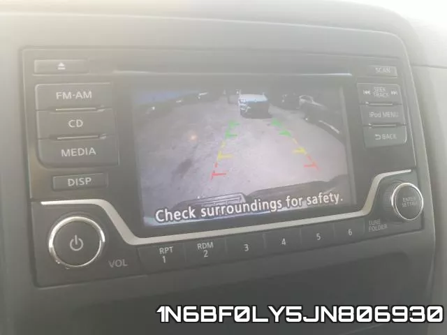 1N6BF0LY5JN806930 фото 10