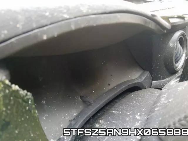5TFSZ5AN9HX065888 фото 9