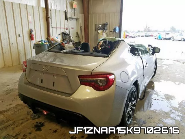 JF1ZNAA15K9702616 фото 5