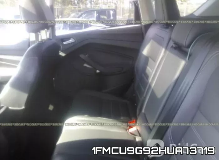 1FMCU9G92HUA73719 фото 9