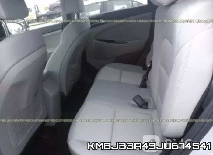 KM8J33A49JU674541 фото 9