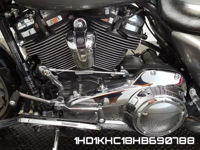 1HD1KHC18HB690788 фото 2