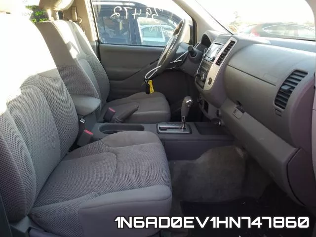 1N6AD0EV1HN747860 фото 6