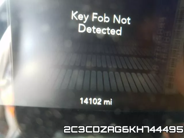2C3CDZAG6KH744495 фото 9