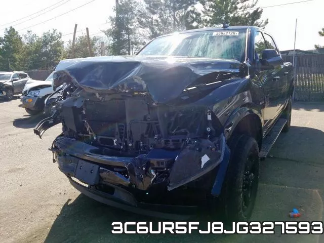 3C6UR5FJ8JG327593 фото 3