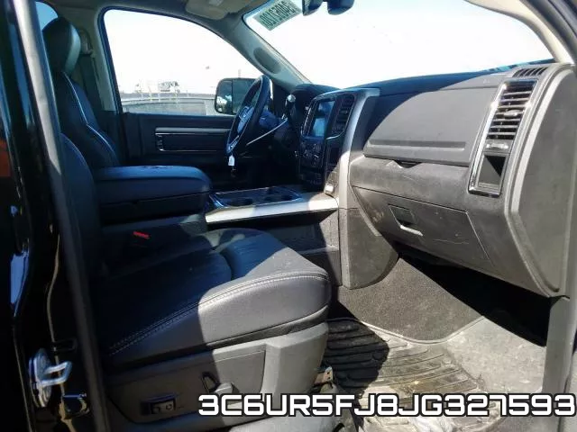 3C6UR5FJ8JG327593 фото 6