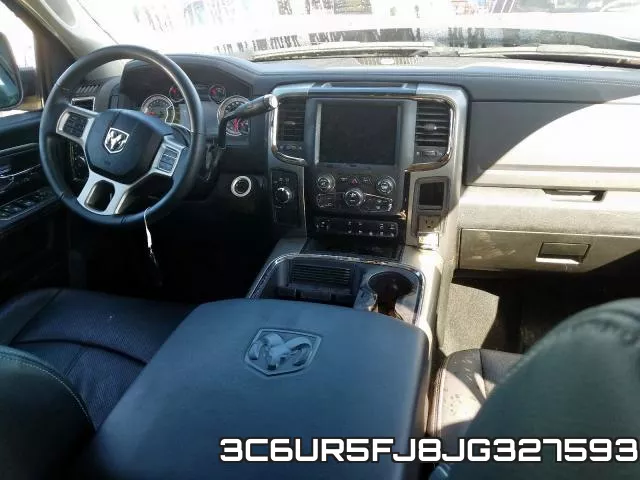 3C6UR5FJ8JG327593 фото 10