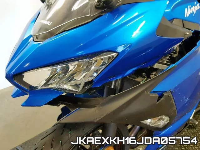 JKAEXKH16JDA05754 фото 2